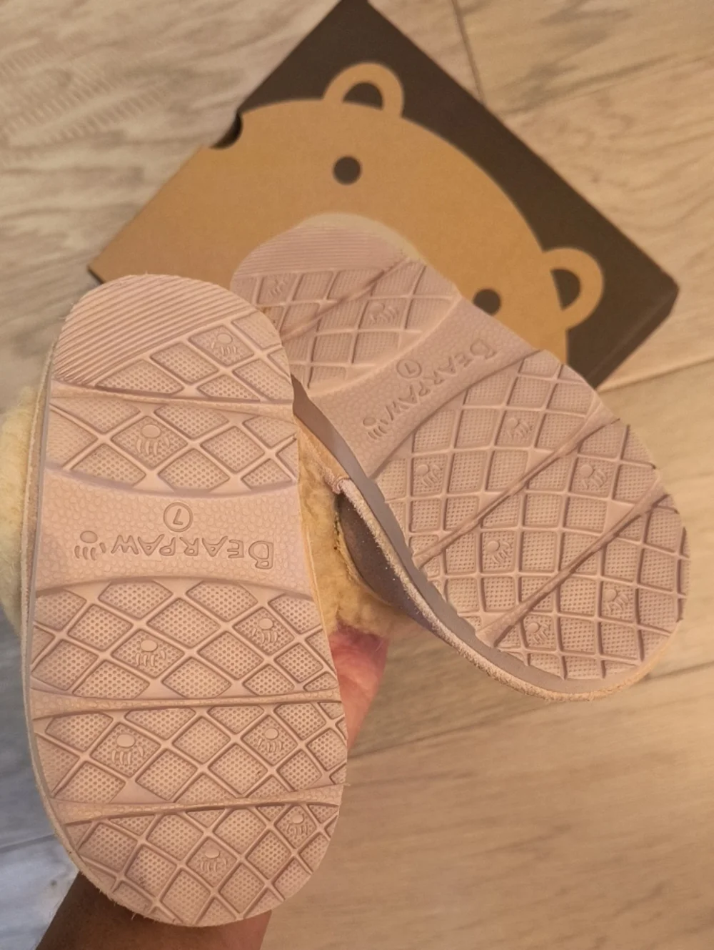 Bearpaw Loki Slippers